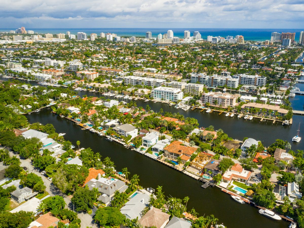 Las Olas