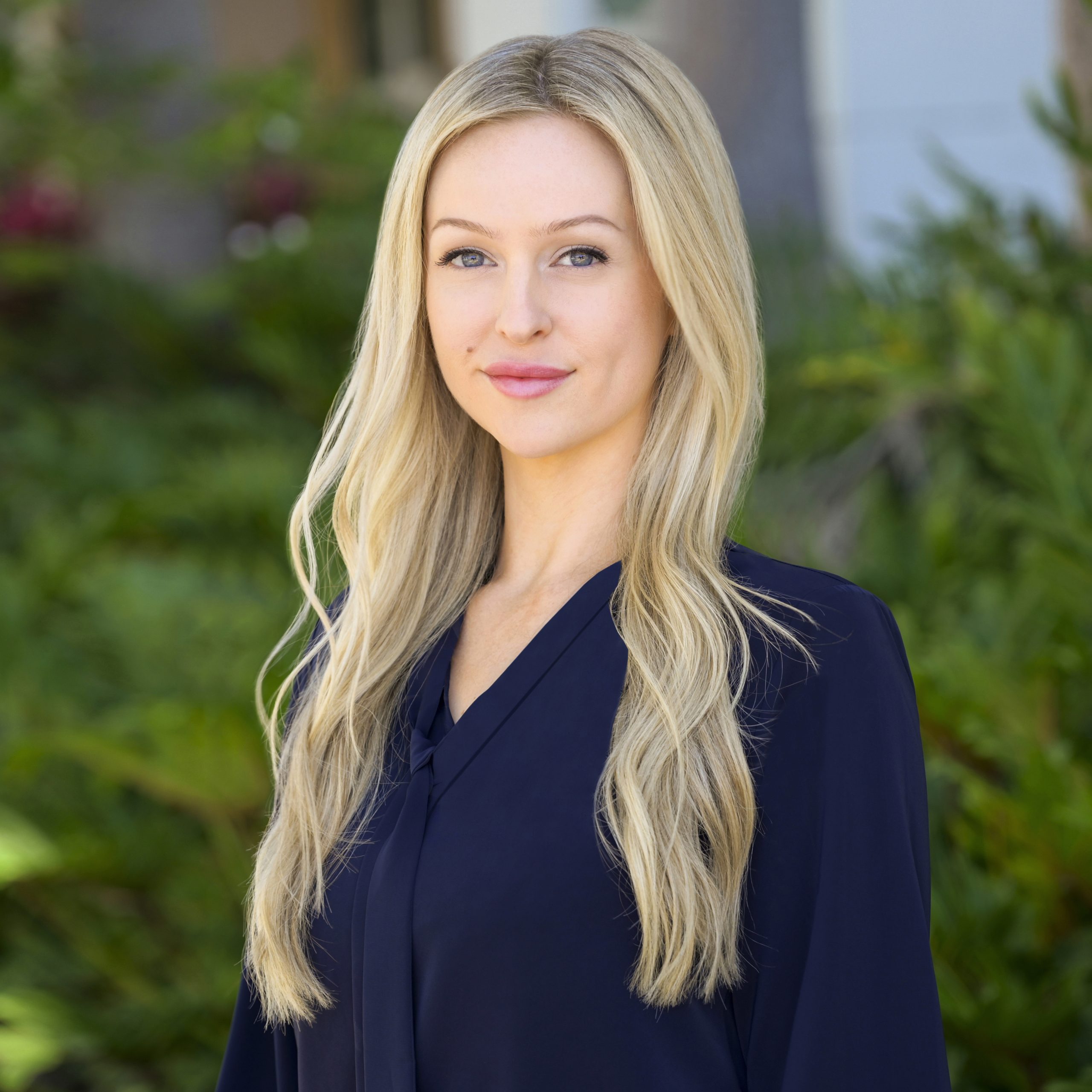 Samantha Mercado - LondonFoster Real Estate Agent